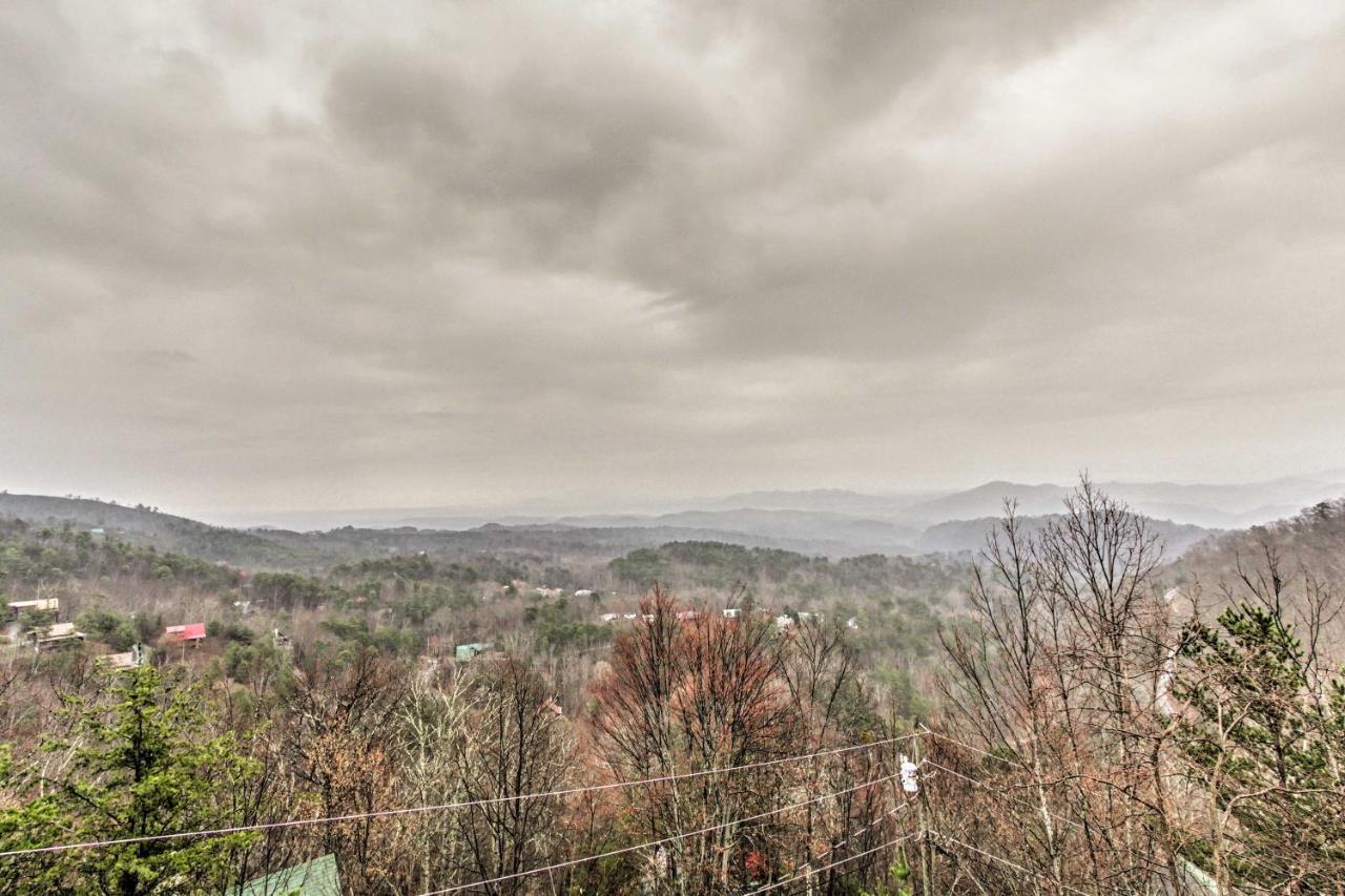 Sevierville Cabin With Private Hot Tub And Fireplace! ภายนอก รูปภาพ